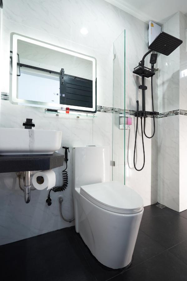 Thonglor Suites Hotel Μπανγκόκ Εξωτερικό φωτογραφία