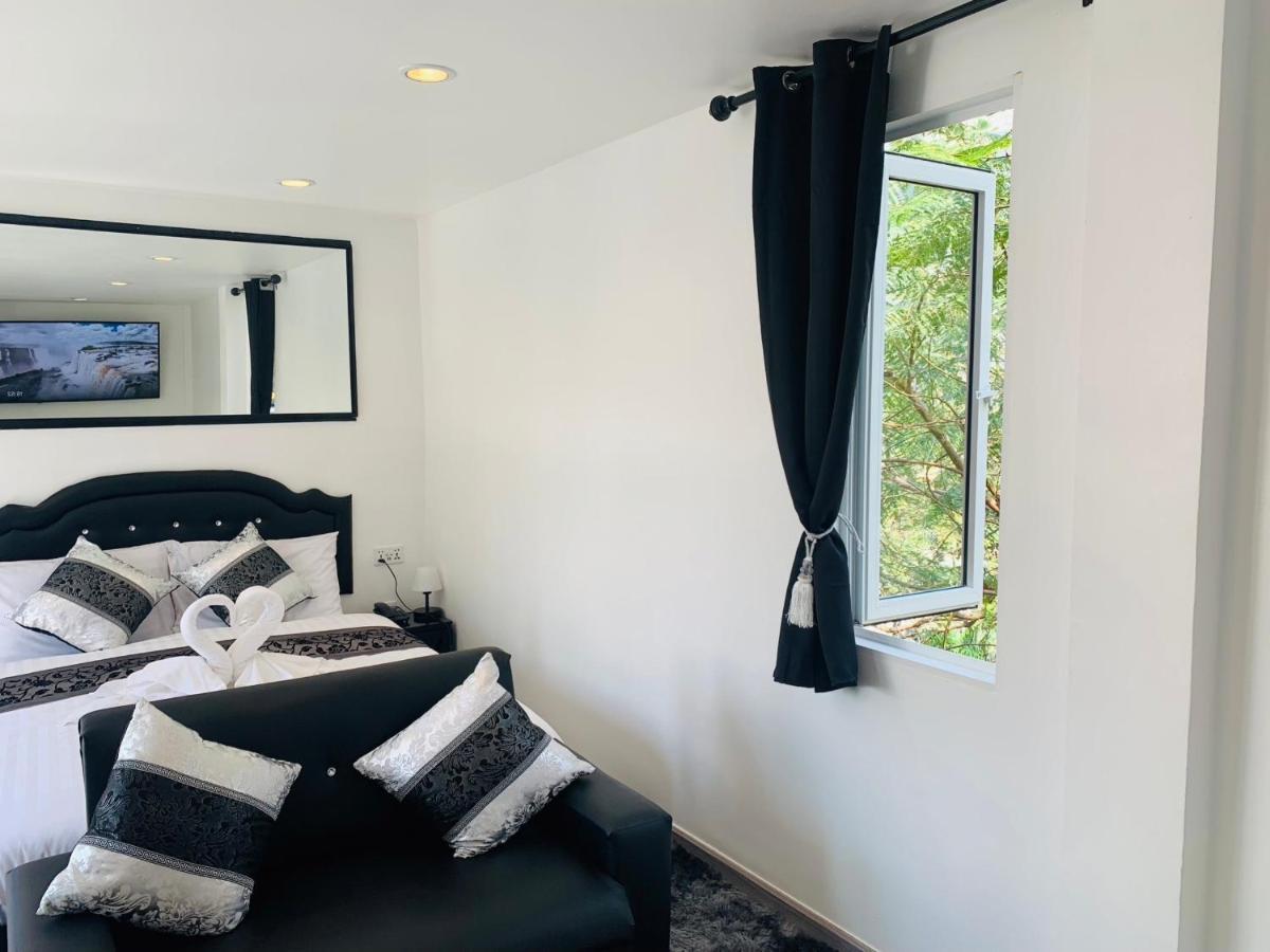Thonglor Suites Hotel Μπανγκόκ Εξωτερικό φωτογραφία