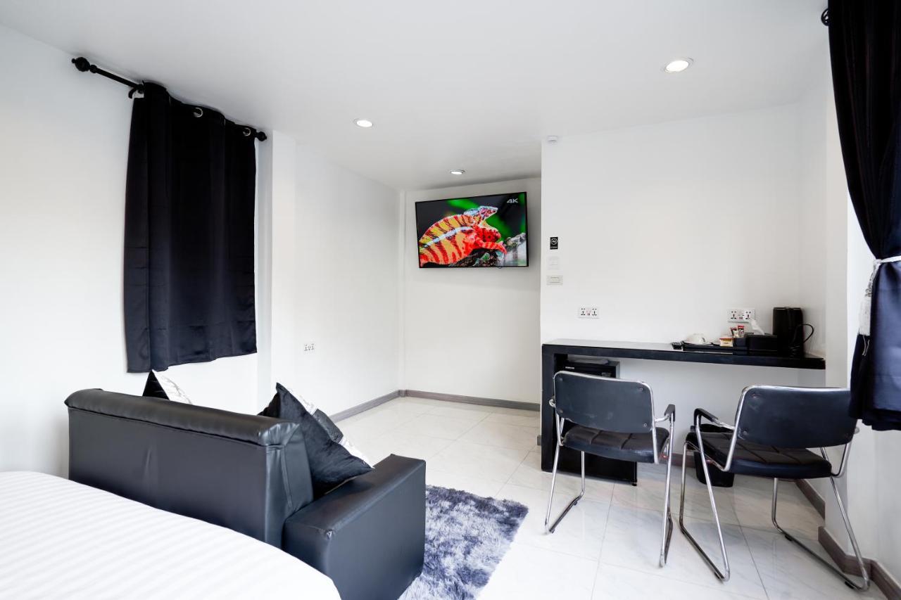 Thonglor Suites Hotel Μπανγκόκ Εξωτερικό φωτογραφία
